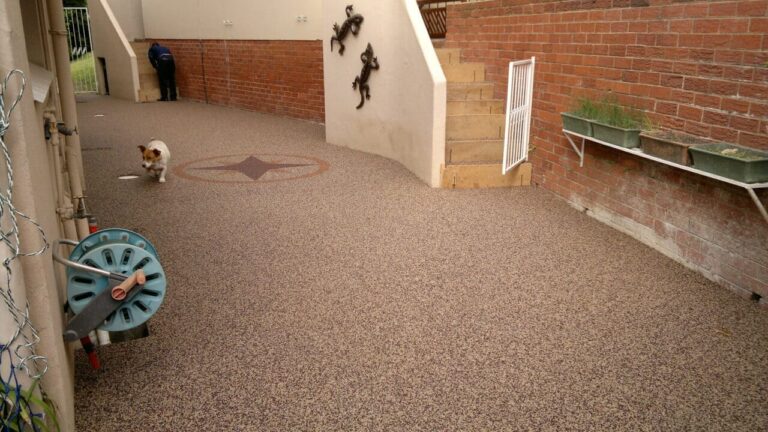 verandah paving and courtyards pebble paving 5454