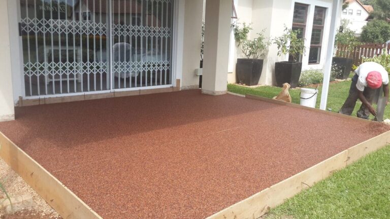 verandah paving and courtyards pebble paving 54542